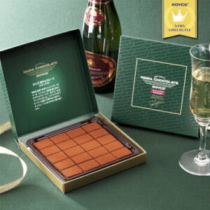 ロイズ 生チョコレート シャンパン(ピエール・ミニョン) スイーツ 北海道限定 土産 お取り寄せ プレゼント クリスマス バレンタイン ホワイトデー 義理チョコ おすすめ ばらまき プチギフト 友人 家族 贈り物 お返し 北海道 人気 定番 お菓子 生チョコ 生クリーム 洋酒