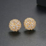 【送料無料 10日返品/3ヶ月修理保証】 プチプラ ピアス 両耳用 レディース キュービックジルコニア 真鍮 ホワイト イエローゴールド シルバー スタッド メレ 上品 エレガント 大きめ 大ぶり モチーフ フラワー 花 e18041002