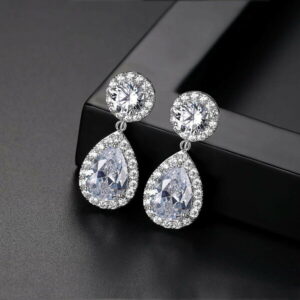 【送料無料 10日返品/3ヶ月修理保証】 プチプラ ピアス 両耳用 レディース キュービックジルコニア ホワイト 真鍮 シルバー スタッド ラウンド ペア ドロップ 揺れる ゆれる ぶら下がり 大きめ 大ぶり e19090601