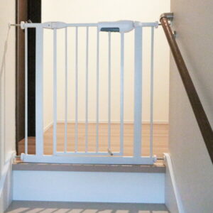 ベビーゲート 階段上 階段下 突っ張り つっぱり 75cm〜86cm オートクローズ オートロック 工具不要 90度 180度 | キッチン 寝室 セーフティグッズ ベビーフェンス ベビーサークル 突っ張り式 安心 安全 柵 ゲージ あす楽対応 _83146